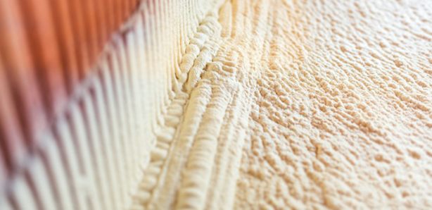 Aplicación técnica sobre soporte con espuma de poliuretano